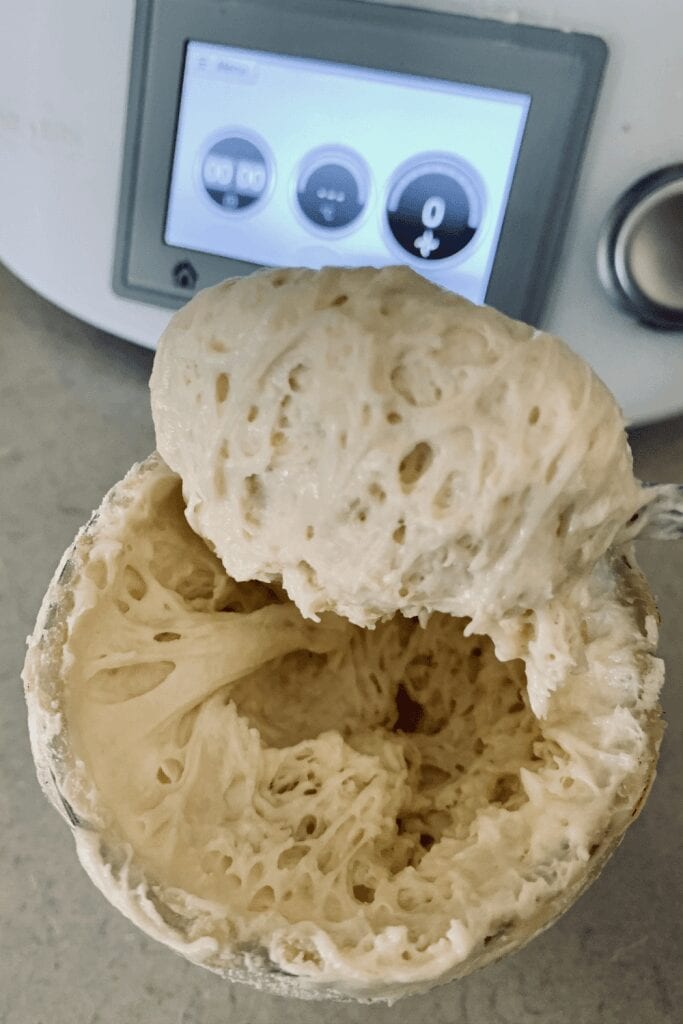 Calculating the amount of sourdough starter in a sourdough recipe is important.
