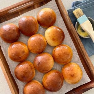 Sourdough brioche buns - recipe feature image